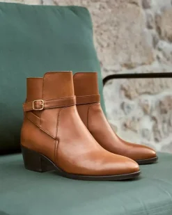 In Corio Bottines><noscript><img width=