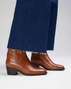 In Corio Bottines><noscript><img width=