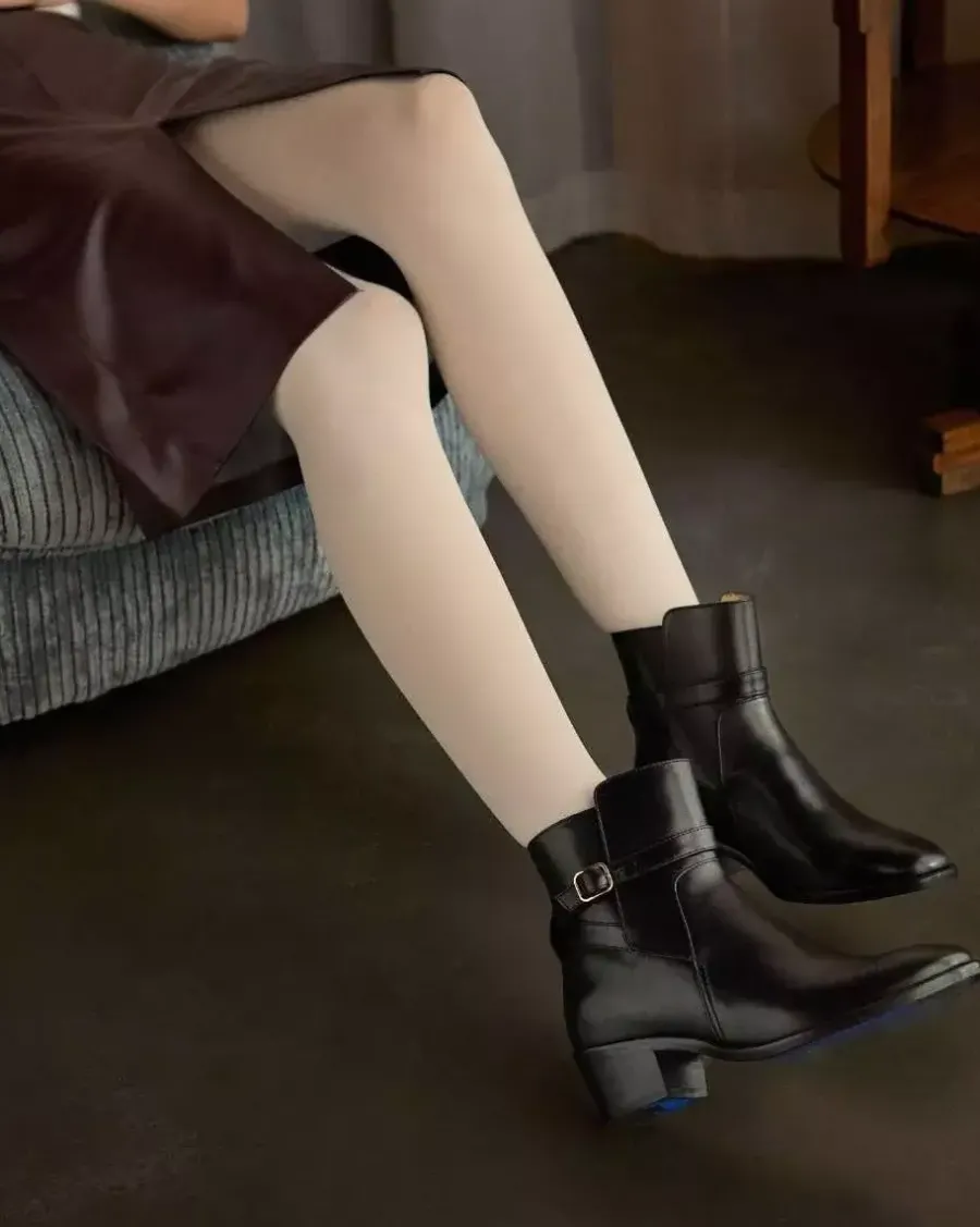 In Corio Bottines>ADELE