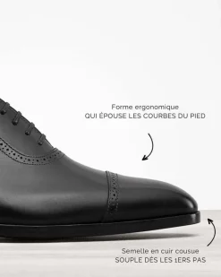 In Corio À Lacets><noscript><img width=