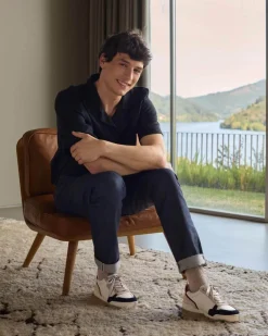 In Corio Sneakers><noscript><img width=