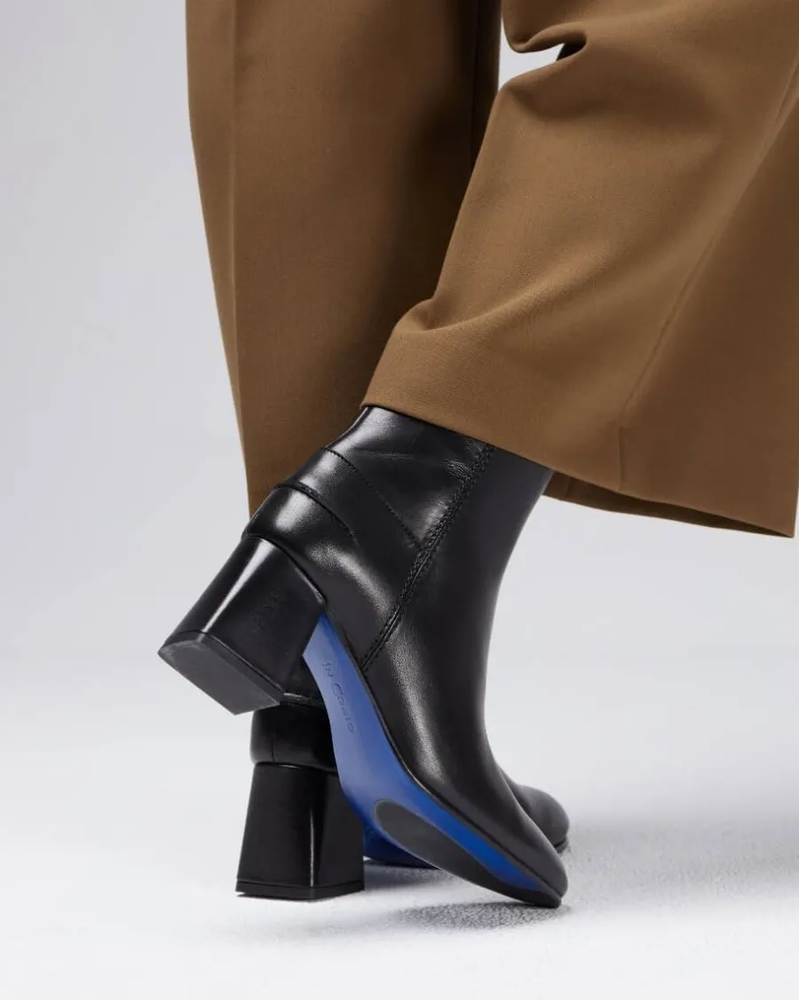 In Corio Bottines>MAUD